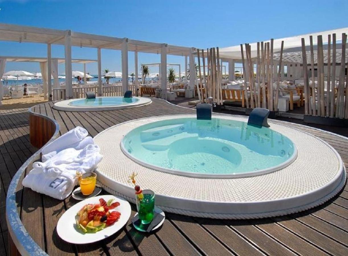 Casa Del Teatro Appartamento Con Splendida Terrazza Di Fronte Al Teatro Rossini Pesaro Eksteriør billede